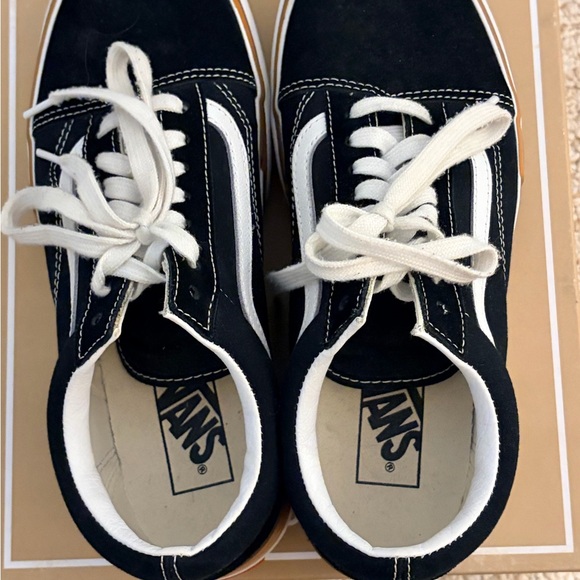 Vans Black and White Platform Old Skool Sneakers with Gum Accent - Picture 5 of 8
